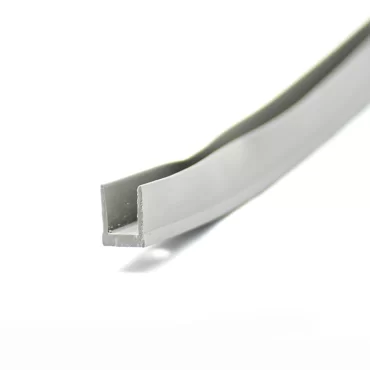 25x25mm M6 Rohreinsatz mit Metallgewinde