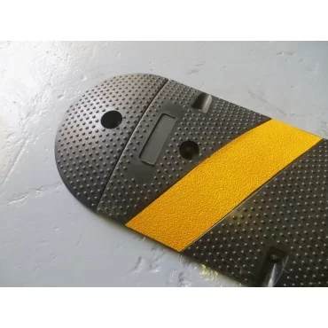 Fahrbahnschwelle 1.8M Schwarz/Gelb