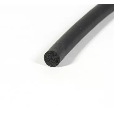 14x12mm D-Profil mit 3M Klebstoff.